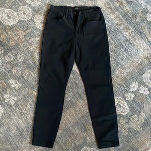 NWOT Urban Outfitters BDG High Rise Twig Grazer Black Jeans in Women’s 29W 26L